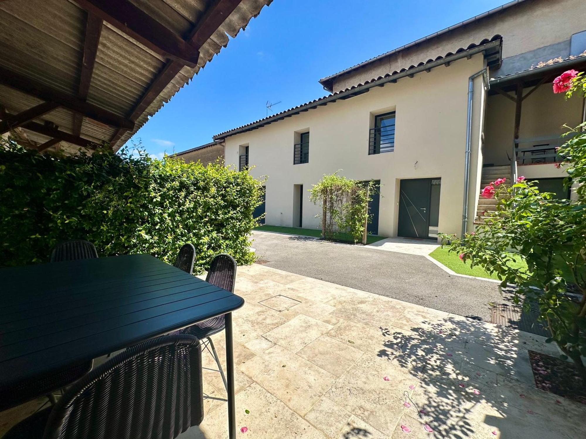 Le Clos Fleuri Châtillon-sur-Chalaronne Exterior foto